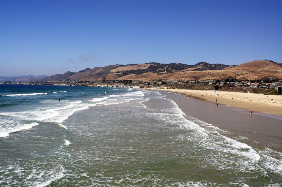 Pismo Beach with ocean and mountains; 