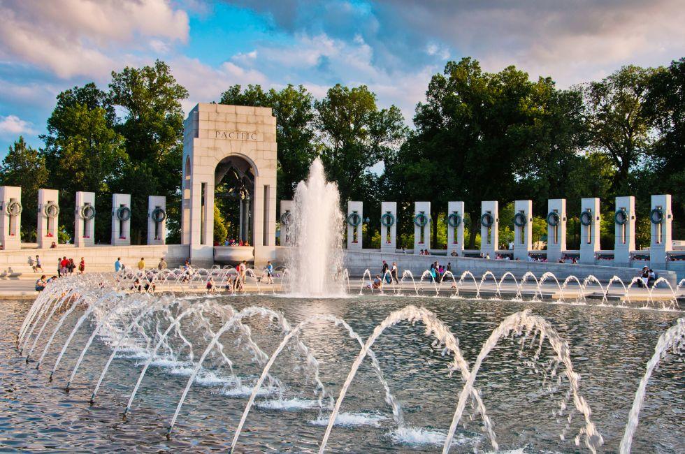 The National World War II Memorial, Washington, DC; Shutterstock ID 132698252; Project/Title: Photo Database top 200