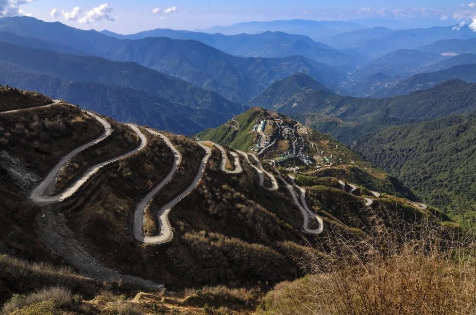 Curvy roads on Old Silk Route, Silk trading route between China and India, Sikkim