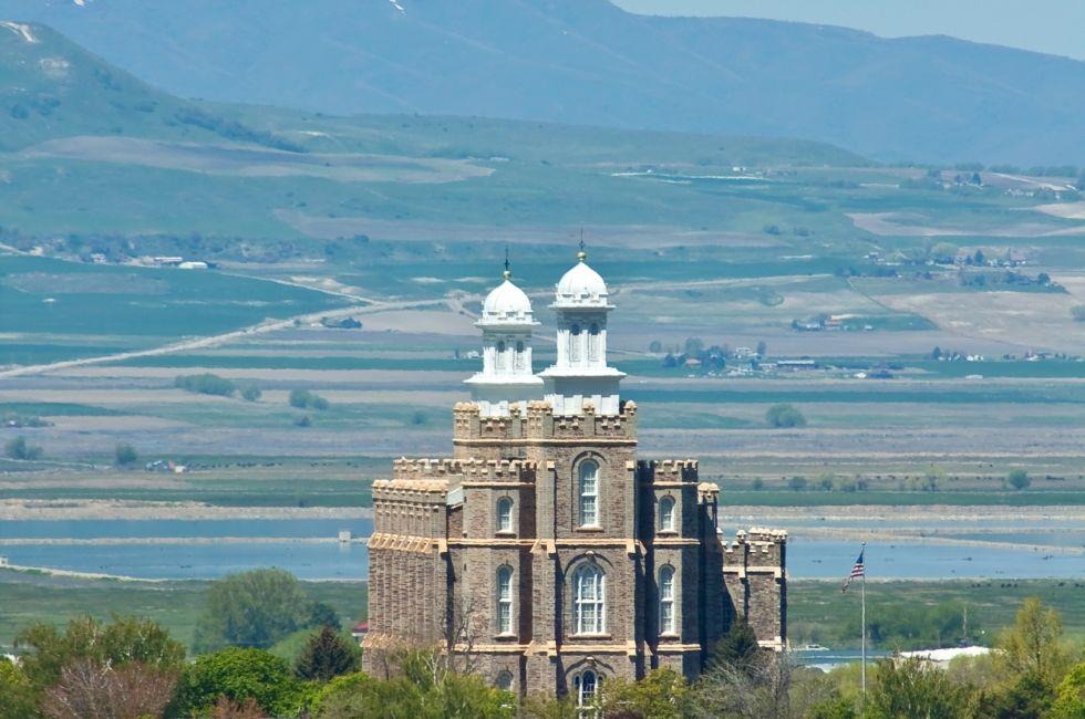 View of Logan Utah Temple of The Church of Jesus Christ of Latter-day Saints.