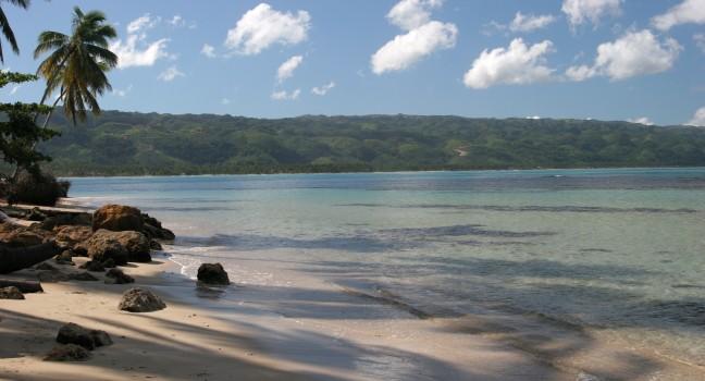 This beach is located in Las Terrenas, a town in the north coast of Dominican Republic in Samana penisula. 