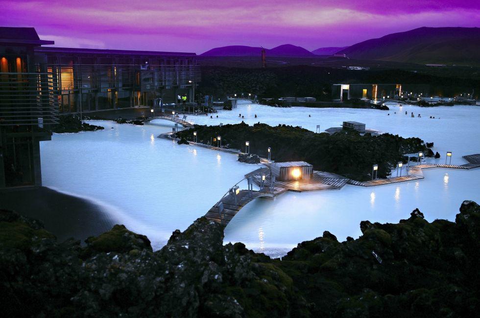 Thermal springs blue lagoon Reykjavik; 