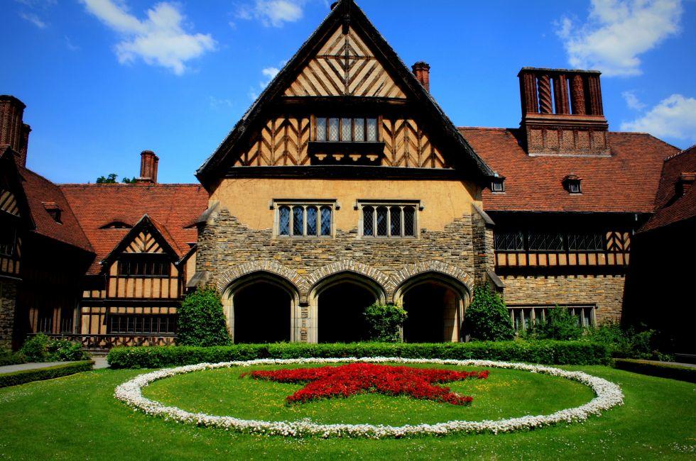 The Cecilienhof Palace is a palace located in the northern part of the Neuer Garten park in Potsdam, close to lake Jungfernsee. Since 1990 is part of the Palaces and Parks of Potsdam and Berlin as World Heritage Site declared by the Unesco.