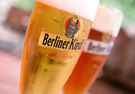http://www.fodors.com/images/itineraries/berlin-beer.jpg