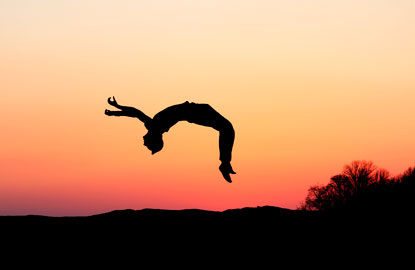 5_cliff-jumping.jpg