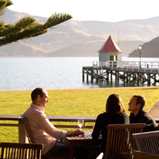 New-Zealand-Akaroa-outdoor-dining.jpg