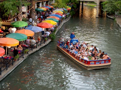 Attractions Riverwalk San Antonio Texas
