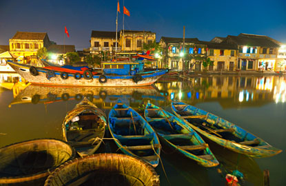 hoi-an-nighttime.jpg