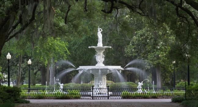 Forsyth Park Fountain in Savannah Georgia.; Shutterstock ID 1711880; Project/Title: Fodors; Downloader: Melanie Marin