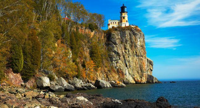 Split Rock Lighthouse on Lake Superior North Shore. More with keyword group15