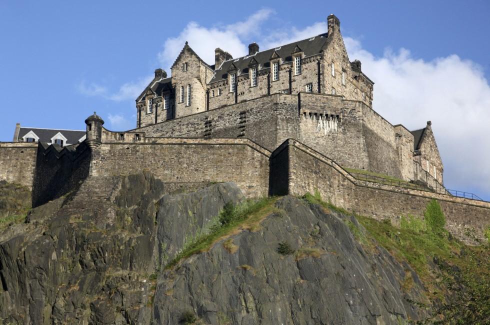 Edinburgh Castle , Scotland, UK; Shutterstock ID 140927998; Project/Title: 10 Best Ghostly Encounters; Downloader: Melanie Marin