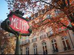 Metro sign in Paris - horizontal