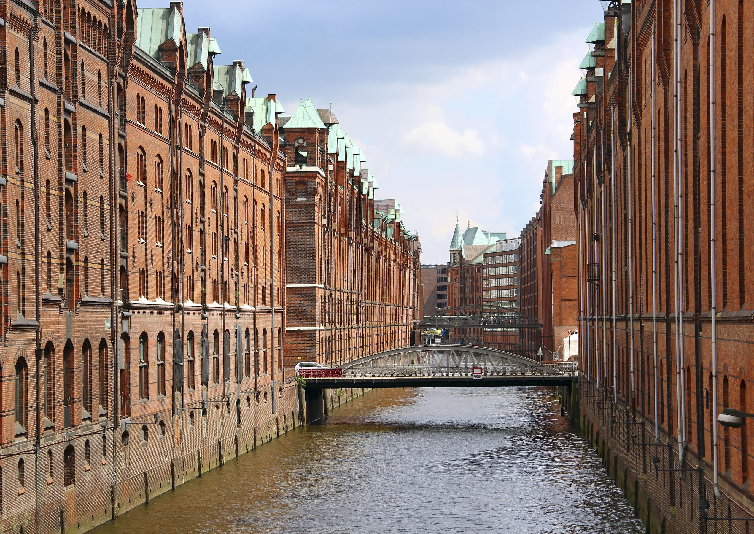 One Day in Hamburg: A Local's Guide | That's What She Had, image size:2542x1800