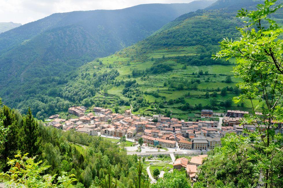 Mountain village in spanish pyrenees, Setcases, Spain
