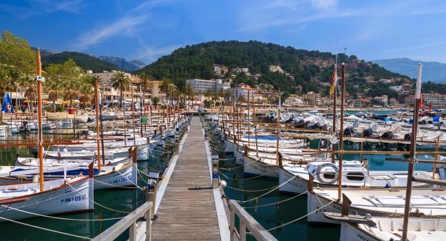 PUERTO DE SOLLER, MALLORCA - APRIL 17: traditional llaut boats moored in port of old town of Soller on April 17, 2013, Balearic Island, Spain.