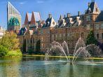 The Hague, capital of Netherlands, Binnenhof palace, place of Parliament; 