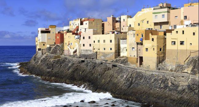 El Roque de San Felipe, Gran Canaria, Canary Islands, Spain; Shutterstock ID 111670751; Project/Title: AARP; Downloader: Melanie Marin