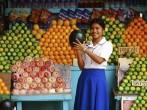 Woman, Farmer's Market, Manila, Philippines