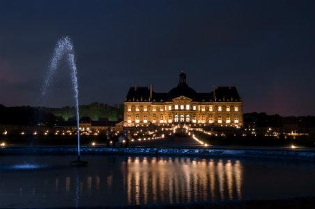 how to get to versailles from paris metro