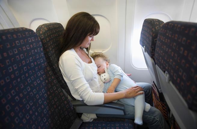 airplane travel tips for baby