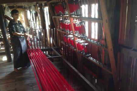 Inle Lake Hand-Woven Textiles