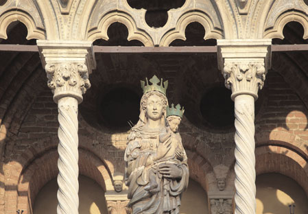 Ferrara Cathedral detail