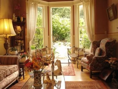 Union Street Inn, Cow Hollow