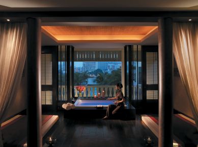 Peninsula Bangkok, Thonburi