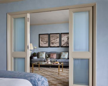 Windsor Court Hotel, CBD