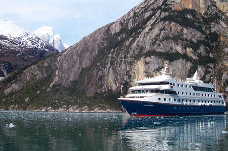 Patagonia-in-a-Nutshell-with-Cruceros-Australis.jpg