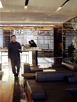 050211_momarest4.jpg
