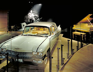 050526_elvisexhibit.jpg