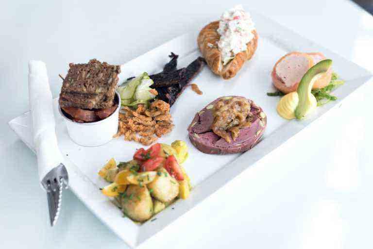 What to Eat in Greenland