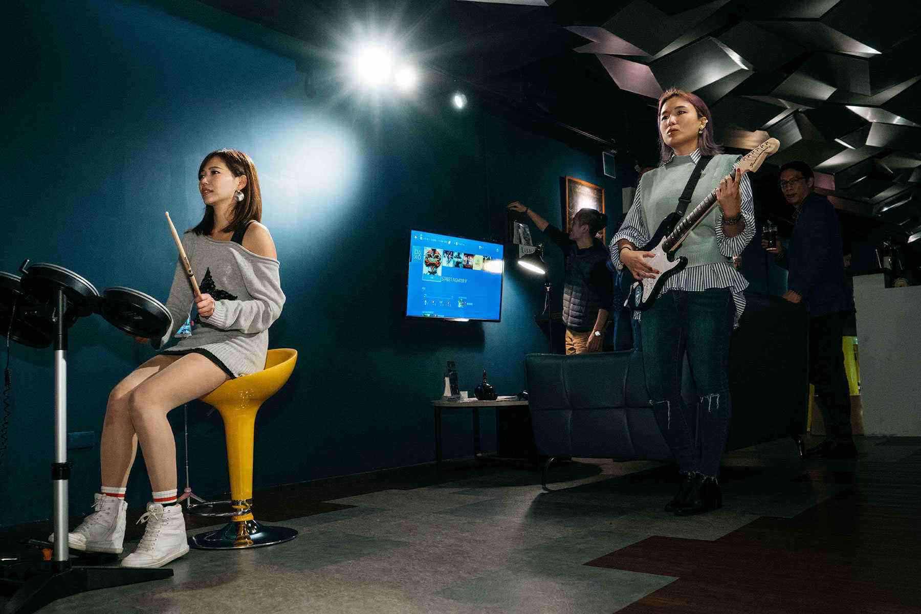 Arcade-Bars-Continue-Gaming-Bar-1