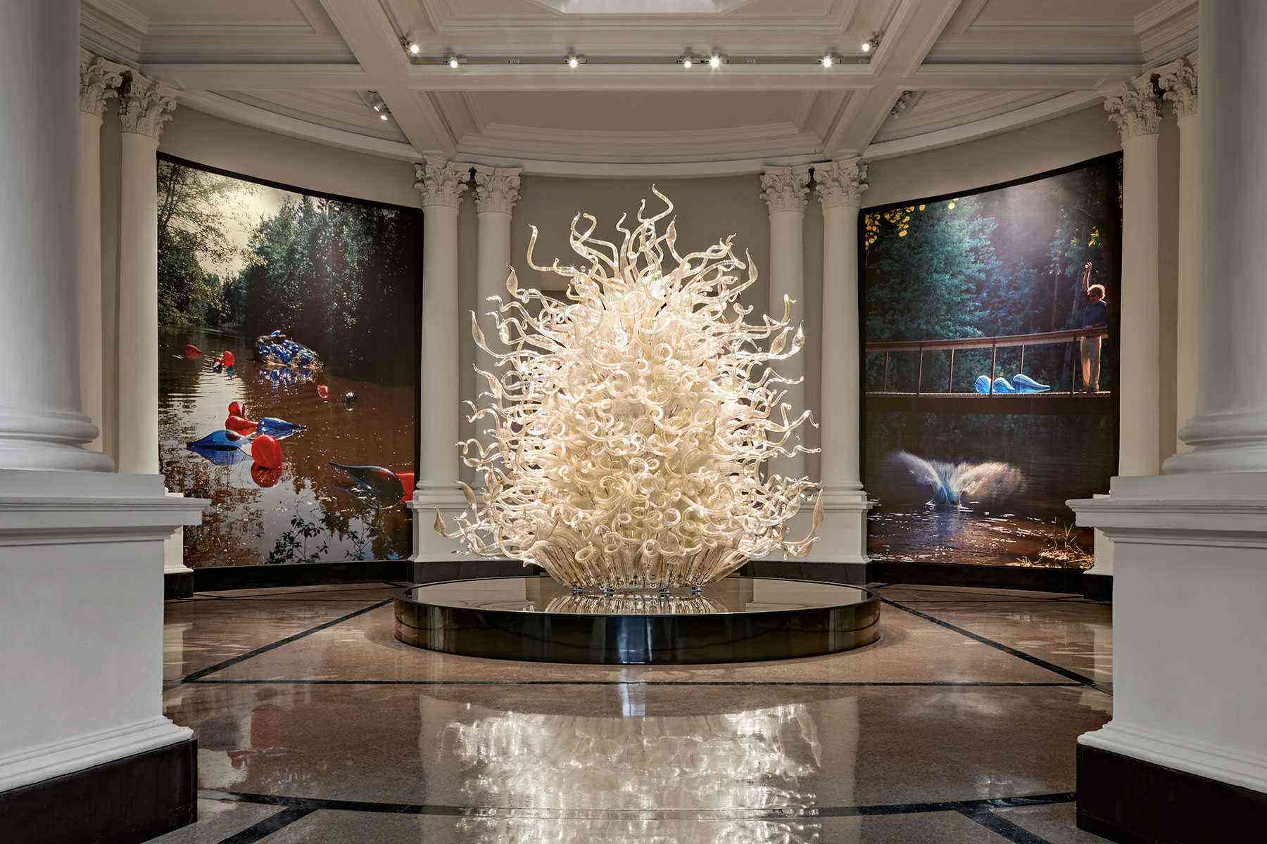 Chihuly-New-York-Botanical-Gardens-1