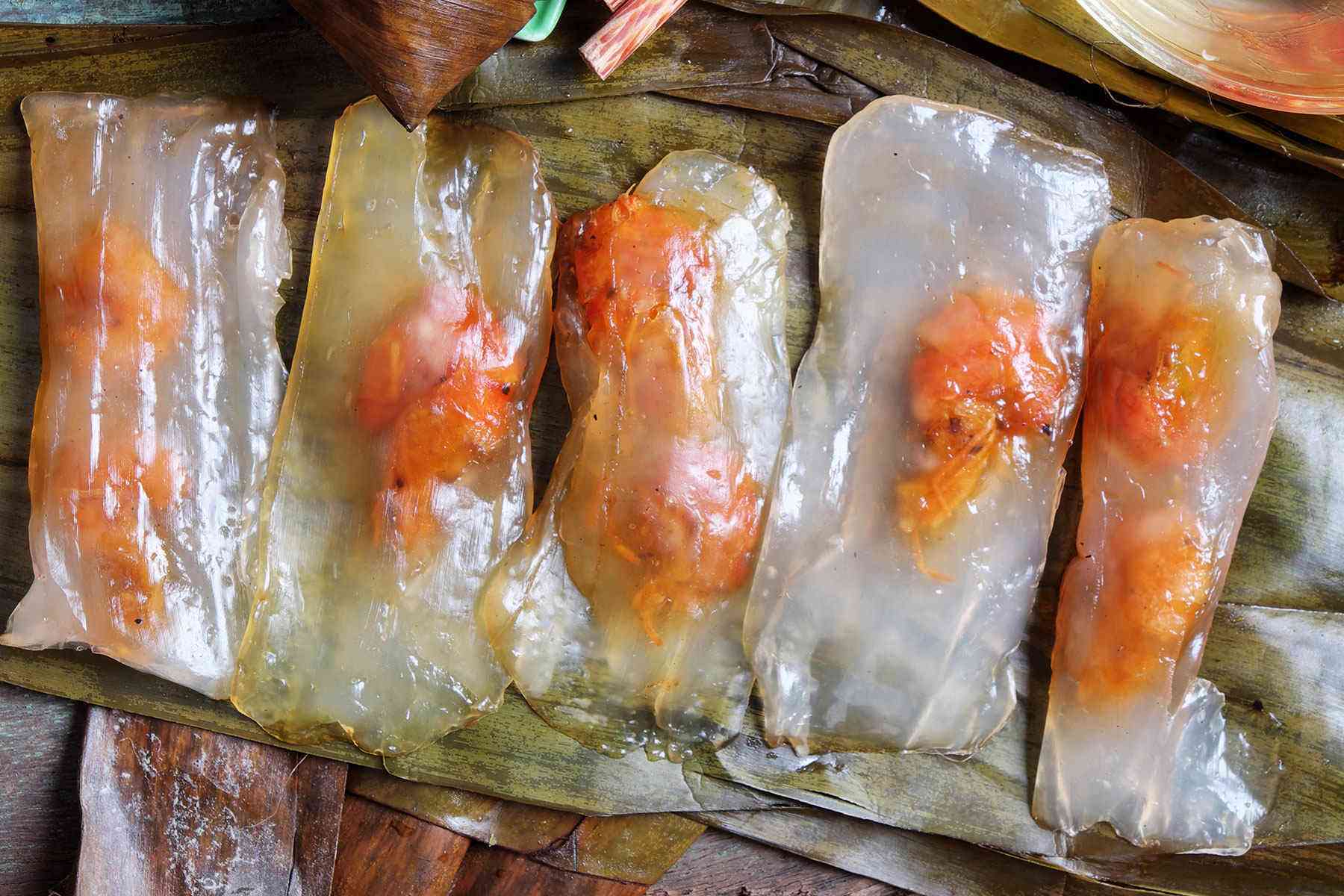 Dumplings-Banh-bot-loc