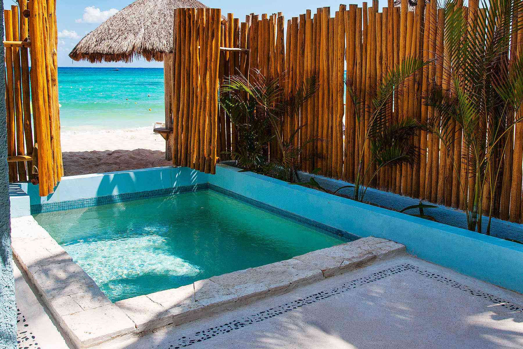 Plunge-Pools-Mahekal-Beach-Resort