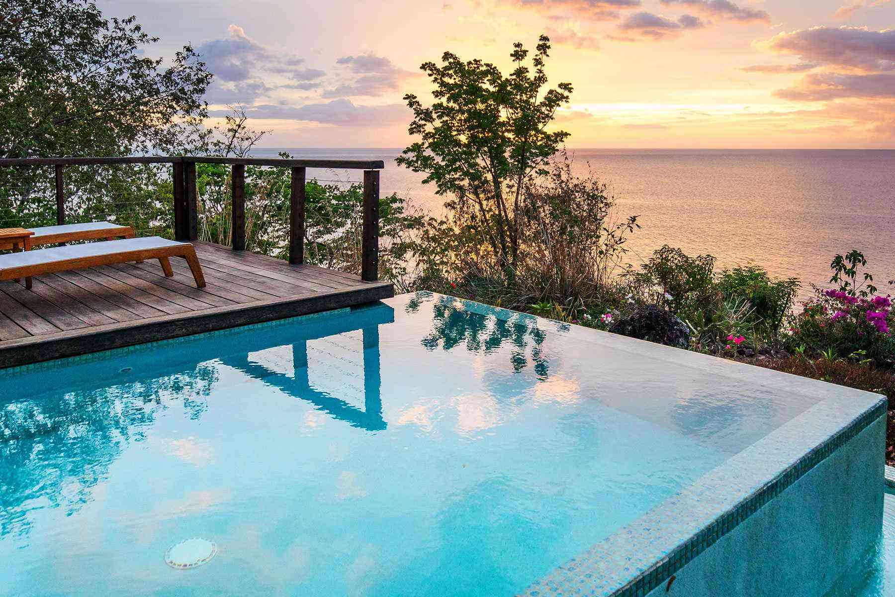 Plunge-Pools-Secret-Bay