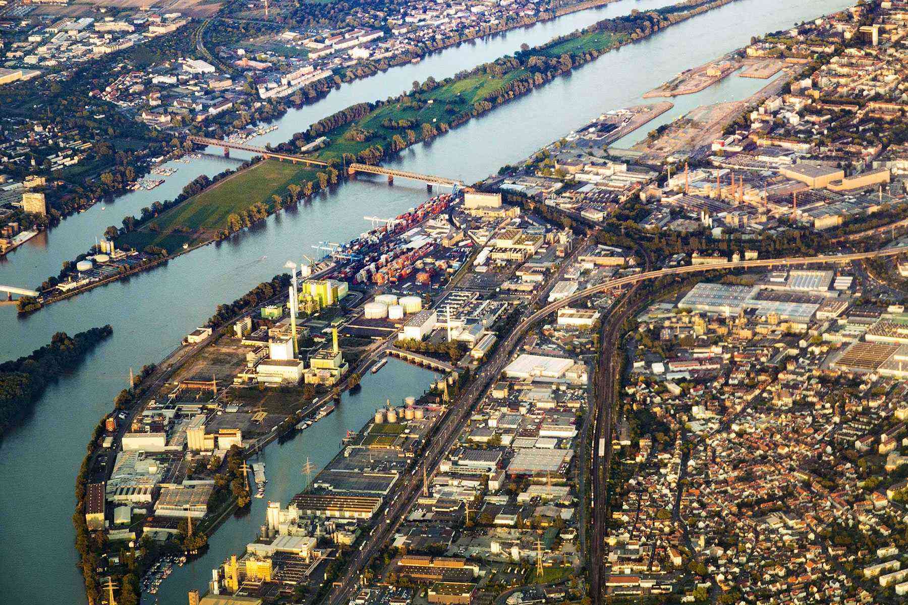 Rhine-River-Cruise-Mainz