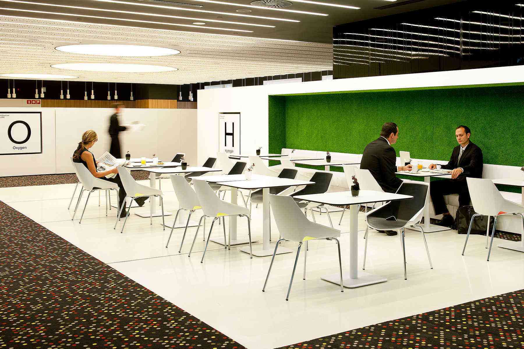 Space-Hotels-Barcelo-Sants-2