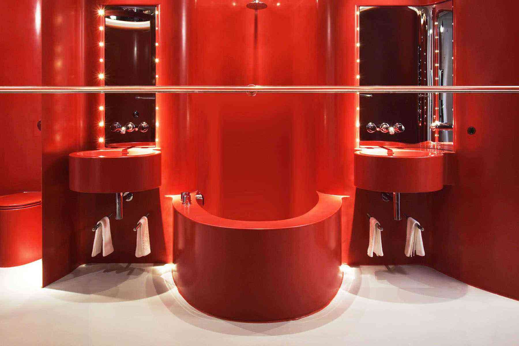 Space-Hotels-Hotel-Silken-Puerta-America-9