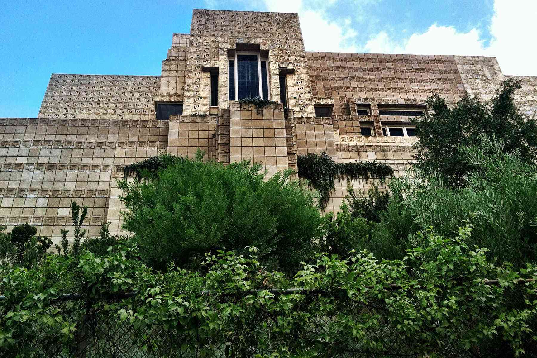 10 Places From the Movie Blade Runner