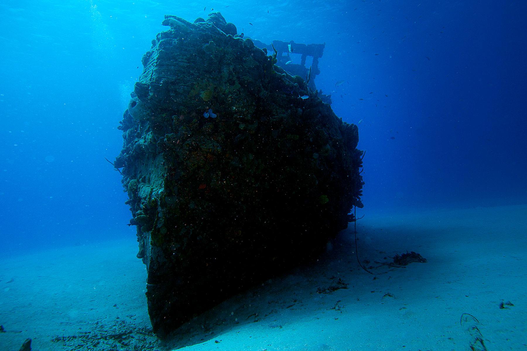 Discover Famous Caribbean Shipwrecks