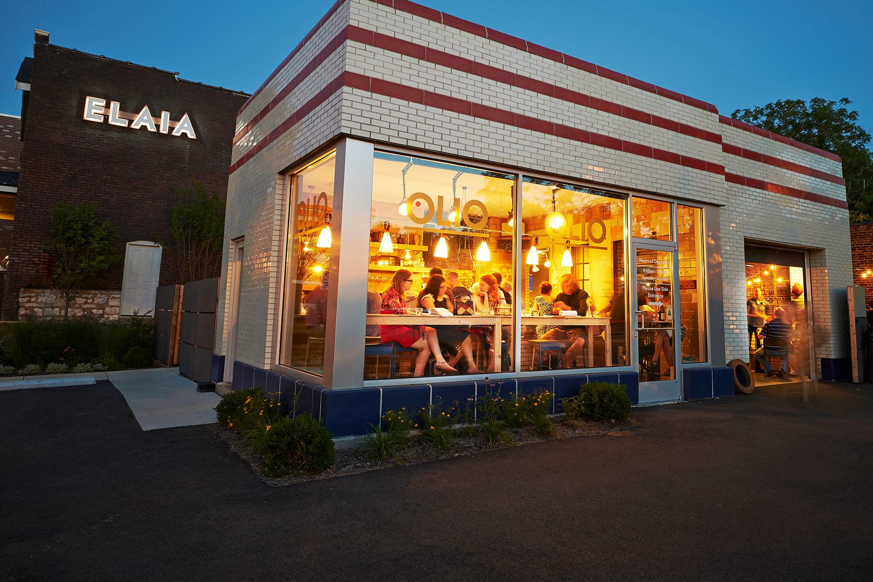 13 Fancy Restaurants in Former Gas Stations