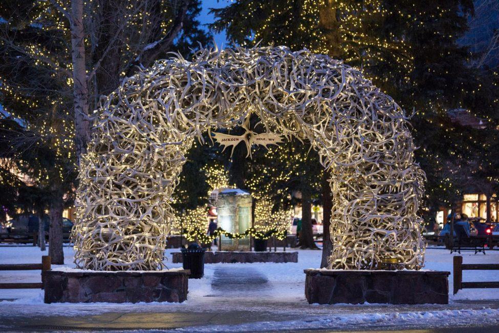 15 Christmas-Obsessed Towns