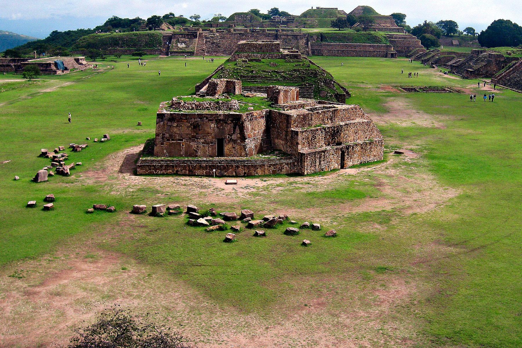 Reasons-To-Visit-Oaxaca-Explore-Oaxaca-City-Valleys-3