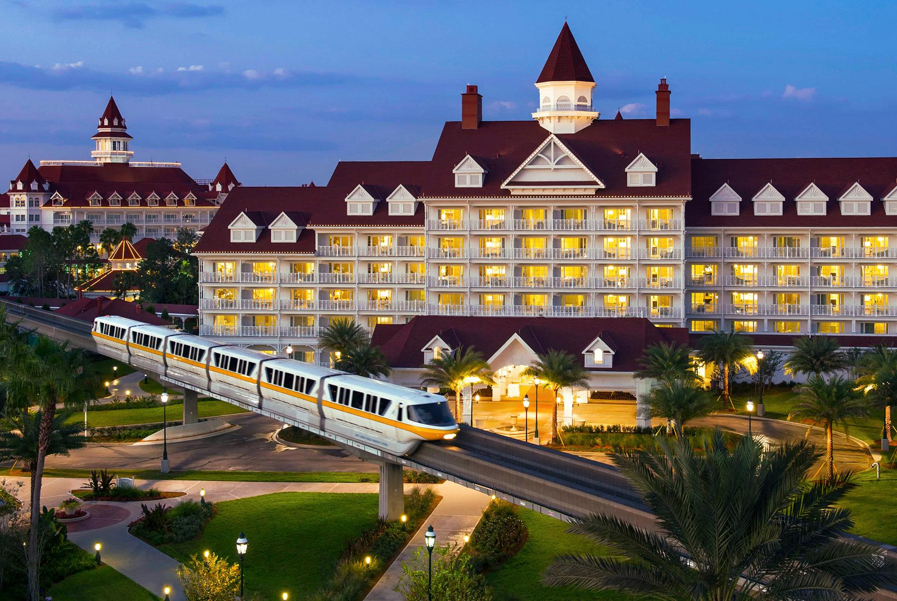 Ultimate-Things-To-Do-Walt-Disney-World-Enjoy-Tea-Time-With-Alice-Grand-Floridian