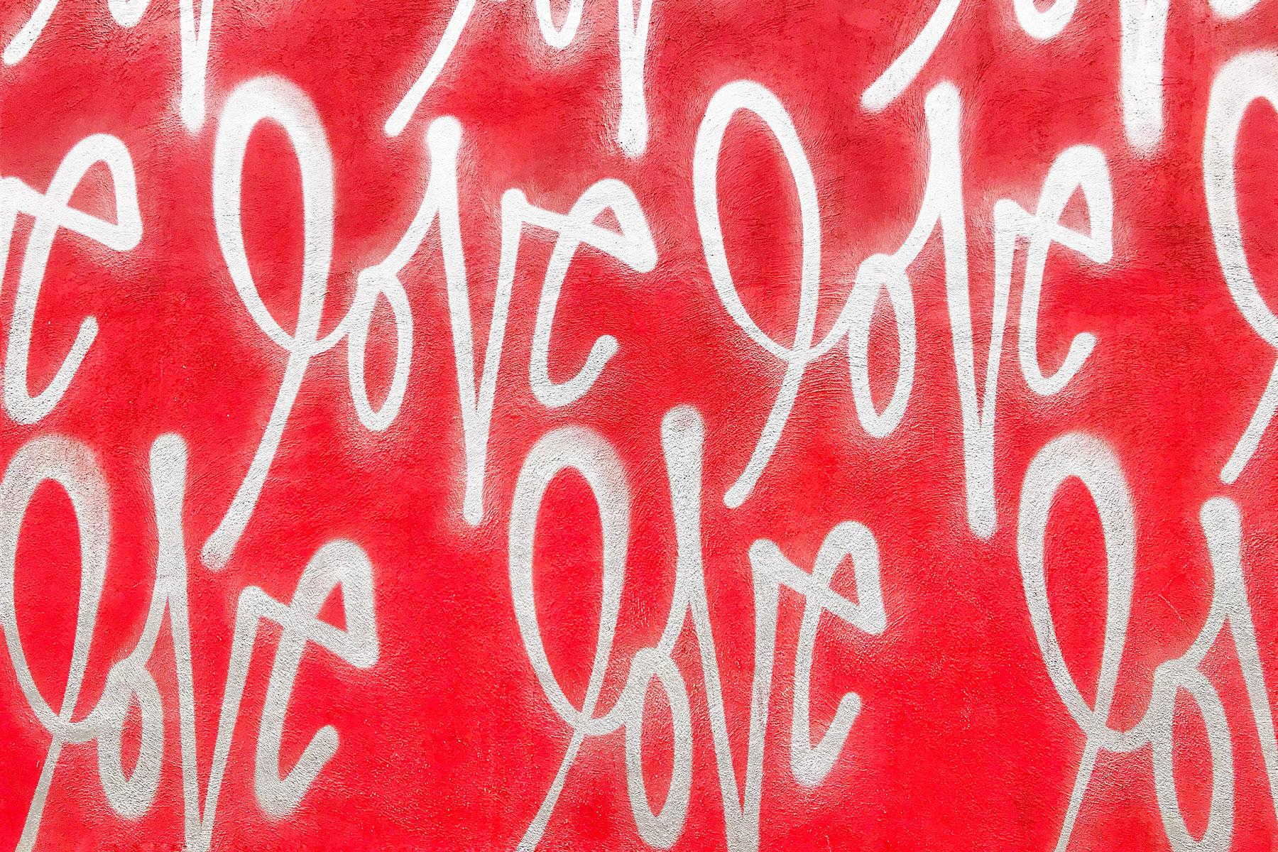 Walls-of-LA-The-Love-Wall-1