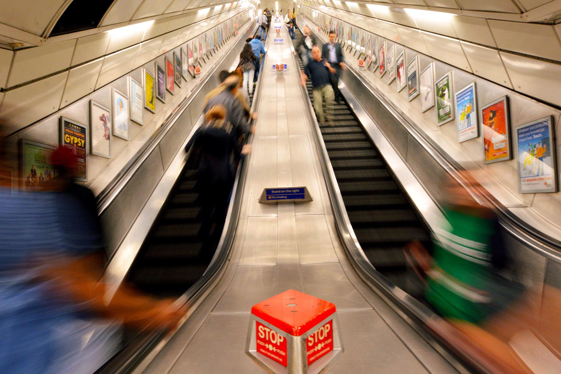What-Not-To-Do-In-London-Escalators