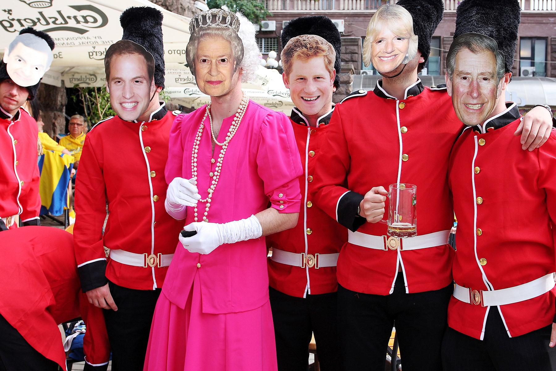 What-Not-To-Do-In-London-Royal-Family